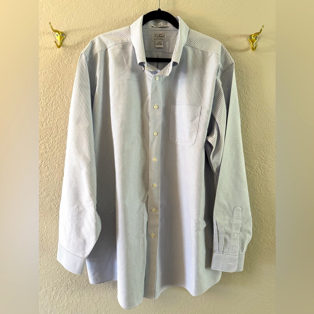 L.L. Bean Blue White Stripe Heavy Cotton Buttondown Shirt 18/37 Traditional Fit
